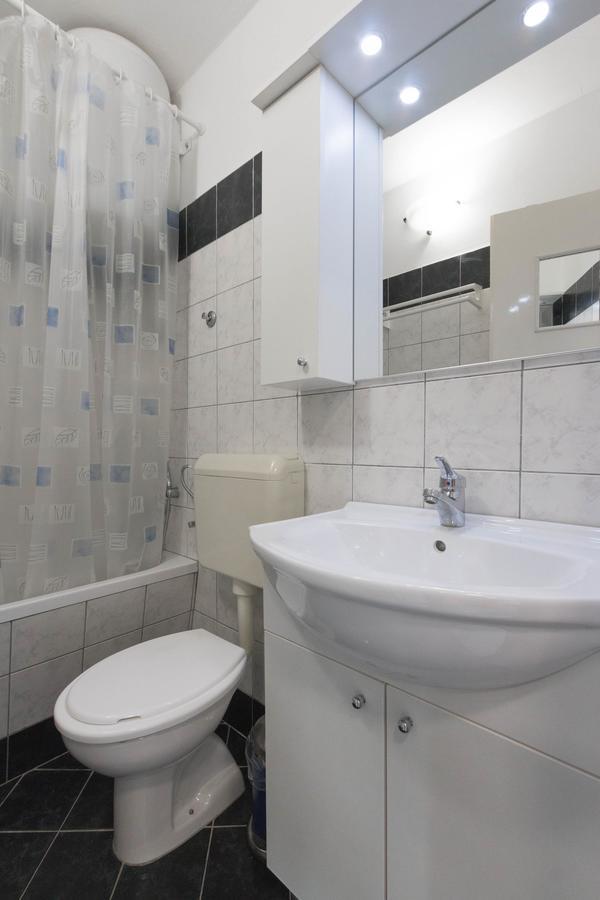 Apartments Tomasic Baska  Luaran gambar